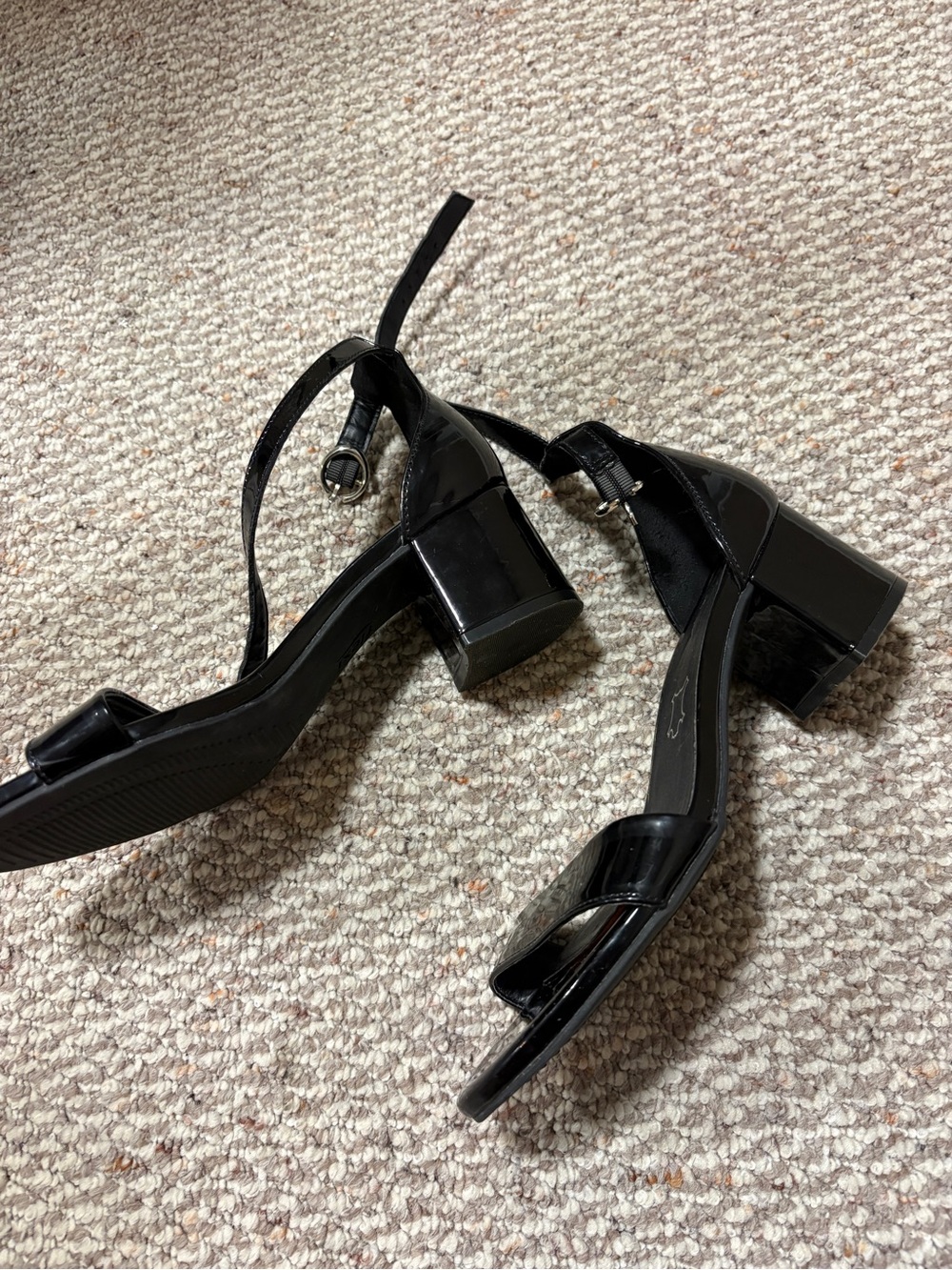 Flexi Black Patent Cross-Strap Ankle-Heel Sandals - Picture 2 of 6